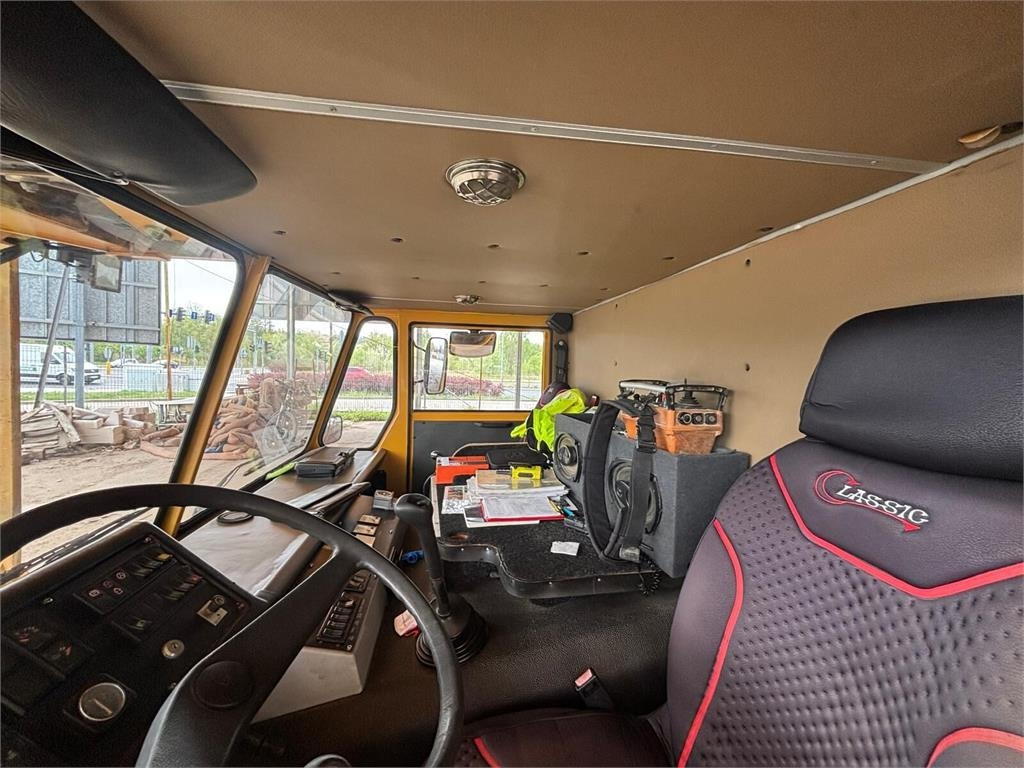 Spierings SK-365 AT-3 (400V + diesel) - Kendi kendini kuran kule vinç: fotoğraf 4 Spierings SK-365 AT-3 (400V + diesel) - Kendi kendini kuran kule vinç: fotoğraf 4