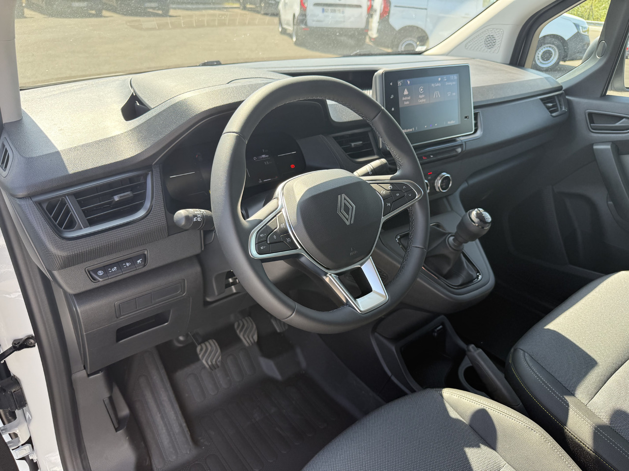 RENAULT KANGOO VAN 1.5DCI95 L1 FOURGON - Küçük panelvan: fotoğraf 5 RENAULT KANGOO VAN 1.5DCI95 L1 FOURGON - Küçük panelvan: fotoğraf 5