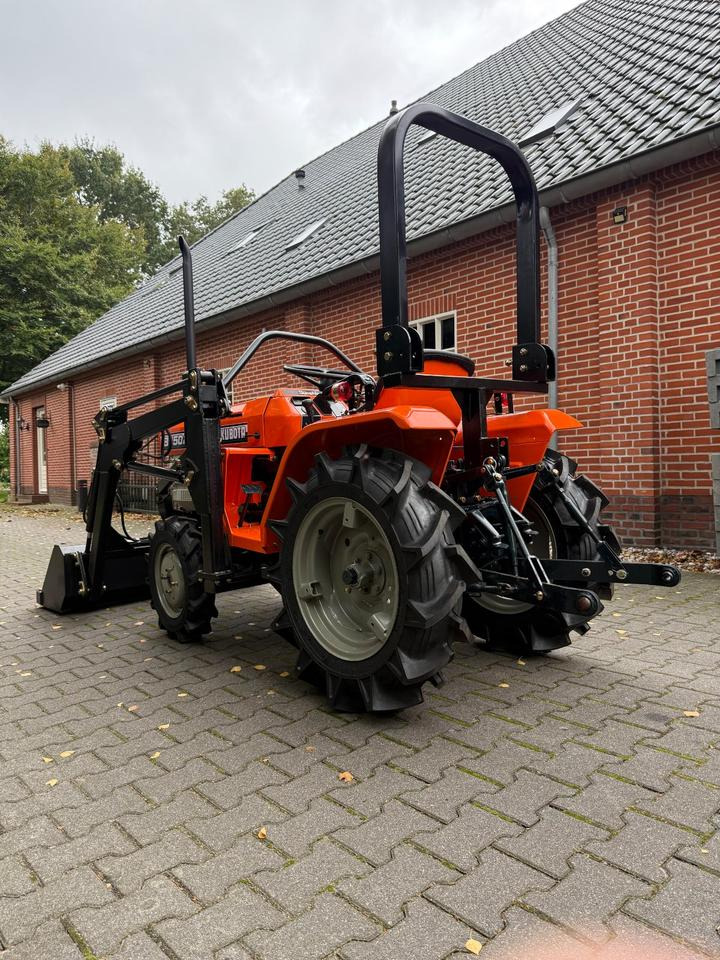 Kleintraktor Kubota B1502DT mit Frontlader ab 125 € pro Monat. - Küçük traktör: fotoğraf 4 Kleintraktor Kubota B1502DT mit Frontlader ab 125 € pro Monat. - Küçük traktör: fotoğraf 4