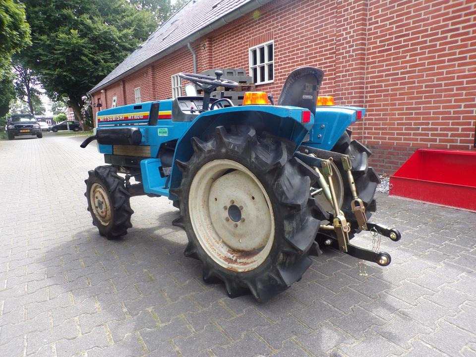 Kleintraktor Mitsubishi MT1601D - Küçük traktör: fotoğraf 3 Kleintraktor Mitsubishi MT1601D - Küçük traktör: fotoğraf 3
