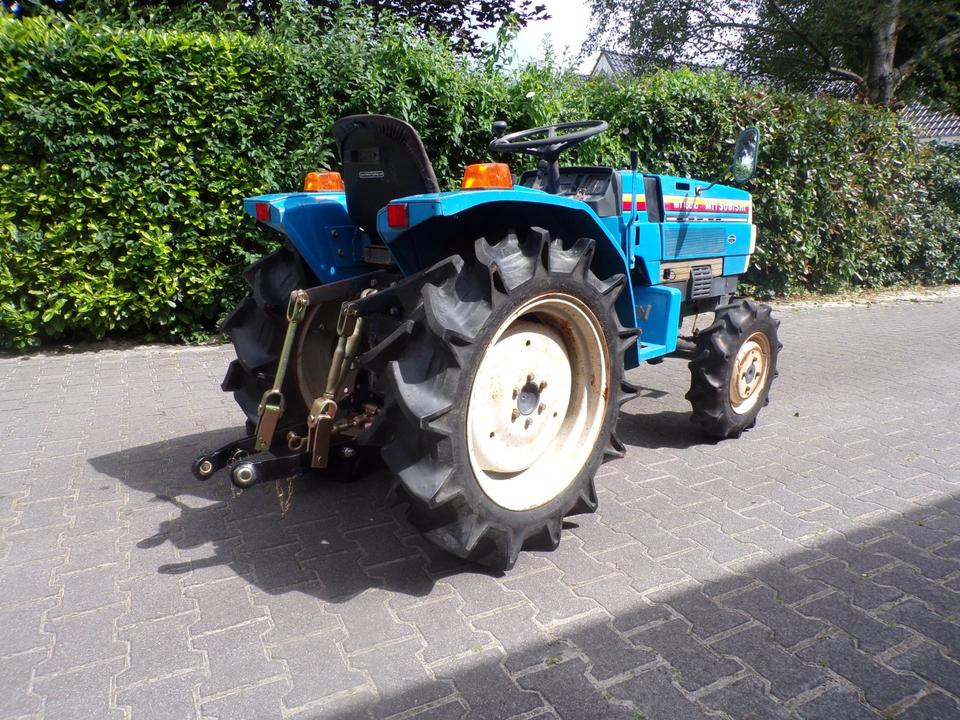 Kleintraktor Mitsubishi MT1601D - Küçük traktör: fotoğraf 4 Kleintraktor Mitsubishi MT1601D - Küçük traktör: fotoğraf 4