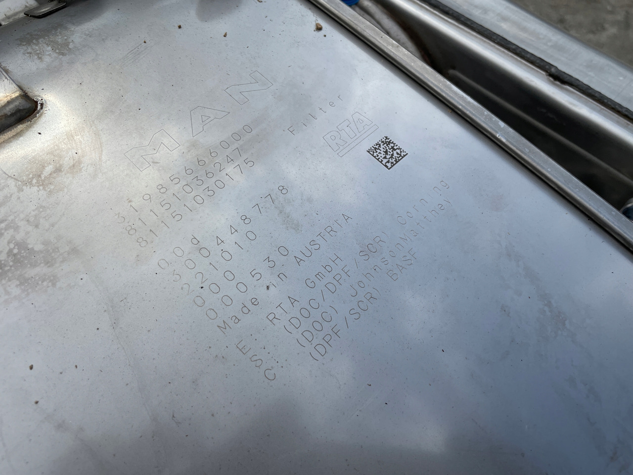 KATALIZATOR MAN TGX TGS EURO 6 DPF TŁUMIK WYDECH 81151036247 - Katalitik konvertör: fotoğraf 5 KATALIZATOR MAN TGX TGS EURO 6 DPF TŁUMIK WYDECH 81151036247 - Katalitik konvertör: fotoğraf 5