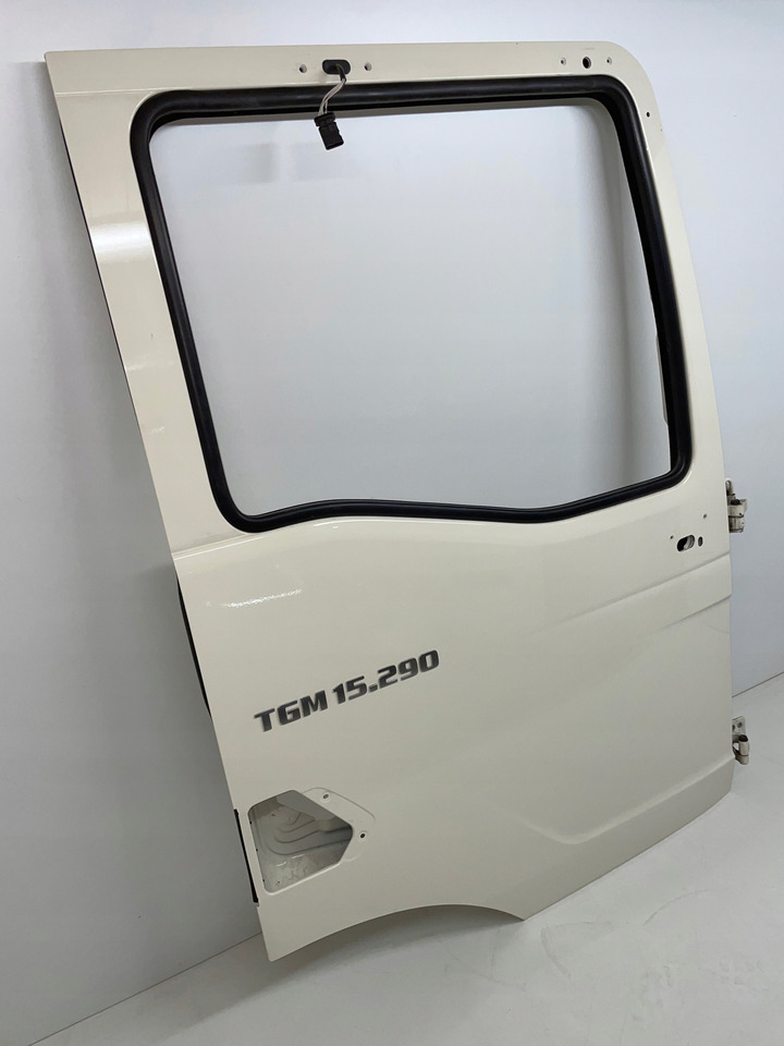 PRAWE DRZWI MAN TGS3 TGS 3 TGS-3 TGL TGM - Kapı ve yedek parça - Kamyon: fotoğraf 2 PRAWE DRZWI MAN TGS3 TGS 3 TGS-3 TGL TGM - Kapı ve yedek parça - Kamyon: fotoğraf 2