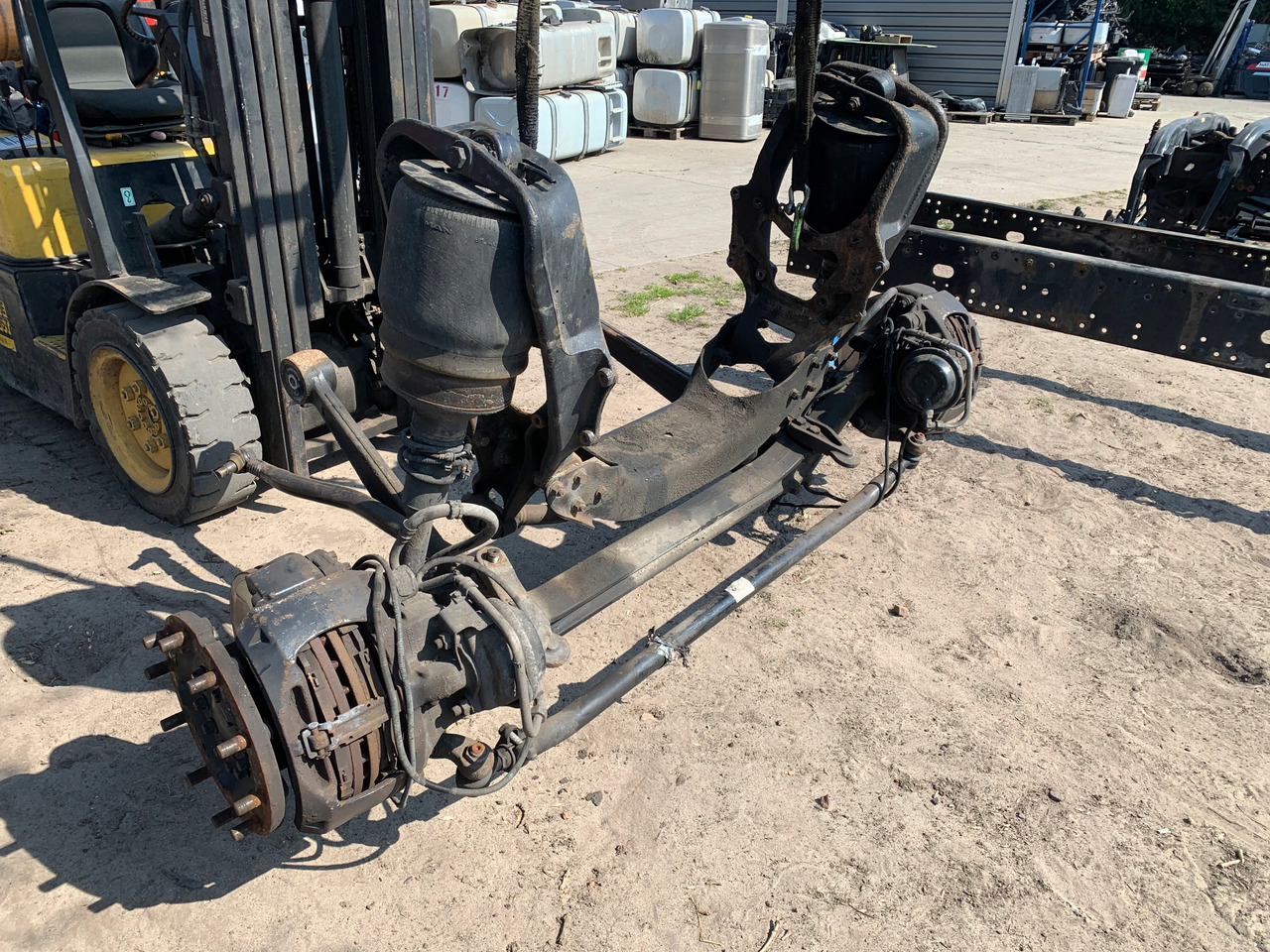 PRZEDNIA OŚ MAN TGX TGS TGA LOWDECK LOW DECK KMPL - Ön aks - Kamyon: fotoğraf 2 PRZEDNIA OŚ MAN TGX TGS TGA LOWDECK LOW DECK KMPL - Ön aks - Kamyon: fotoğraf 2