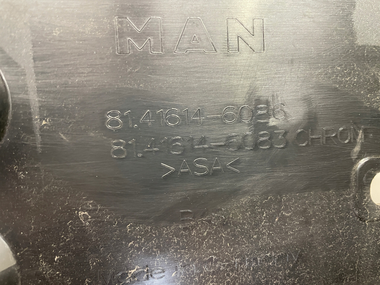 ŚRODKOWY GRILL CHROM ZDERZAKA MAN TGS TG3 TGS 3 ATRAPA 81416146086 - Izgara - Kamyon: fotoğraf 5 ŚRODKOWY GRILL CHROM ZDERZAKA MAN TGS TG3 TGS 3 ATRAPA 81416146086 - Izgara - Kamyon: fotoğraf 5