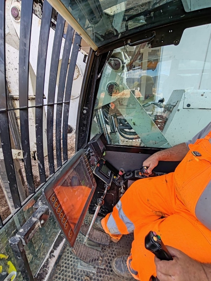 Kazık çakma makinası Mait HR45: fotoğraf 10 Kazık çakma makinası Mait HR45: fotoğraf 10