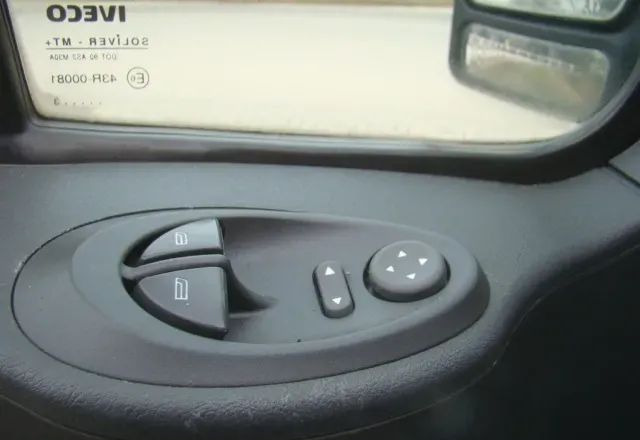 Damperli kamyonet Iveco DAILY 40 C 12 WYWROTKA 3.5T 4.20M KLIMA: fotoğraf 17 Damperli kamyonet Iveco DAILY 40 C 12 WYWROTKA 3.5T 4.20M KLIMA: fotoğraf 17