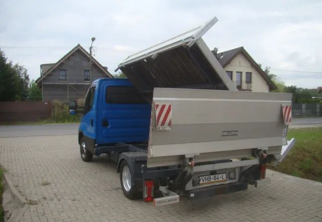 Iveco DAILY 50 C 17 3.0TDI WYWROTKA WINDA MECHANICZNA PRZYSTAWKA DO HYDRAULIKI - Damperli kamyonet: fotoğraf 5 Iveco DAILY 50 C 17 3.0TDI WYWROTKA WINDA MECHANICZNA PRZYSTAWKA DO HYDRAULIKI - Damperli kamyonet: fotoğraf 5