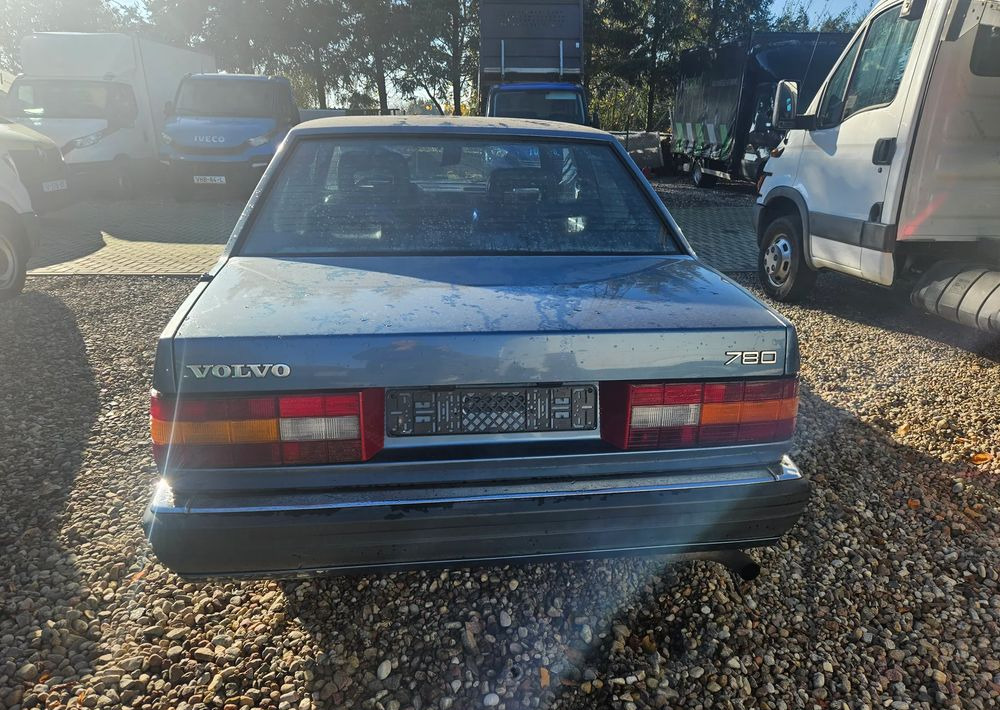 Volvo 780 - Sedan araba: fotoğraf 4 Volvo 780 - Sedan araba: fotoğraf 4