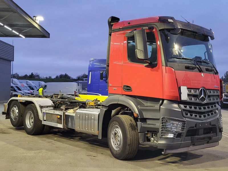 Mercedes-Benz Arocs 2648 Arocs 2648 - Kablo sistemli kamyon: fotoğraf 5 Mercedes-Benz Arocs 2648 Arocs 2648 - Kablo sistemli kamyon: fotoğraf 5