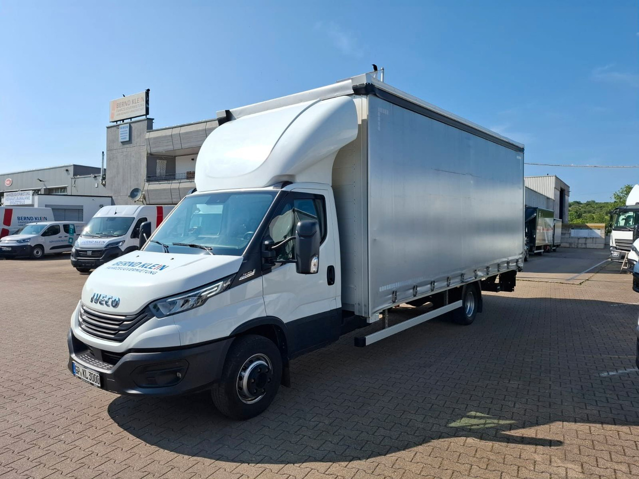 Iveco 72-210P/A8,Luft,HiMatic,LBW,Schiebepl., - Tenteli kamyonet: fotoğraf 1 Iveco 72-210P/A8,Luft,HiMatic,LBW,Schiebepl., - Tenteli kamyonet: fotoğraf 1