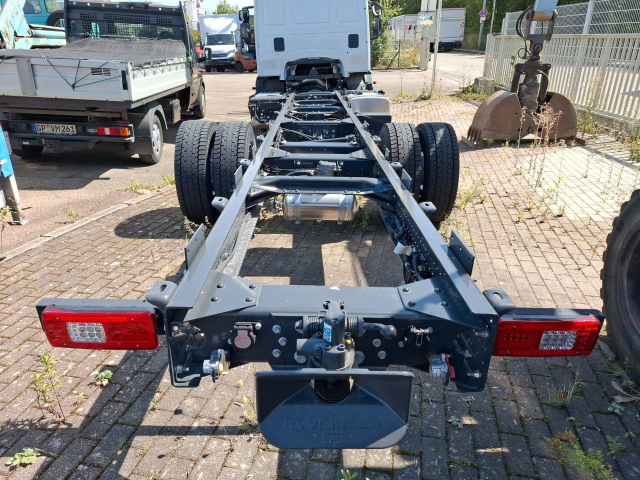Iveco ML 140-280 FFH, Fahrgestell, Luft, Klima, ... - Şasi kamyon: fotoğraf 2 Iveco ML 140-280 FFH, Fahrgestell, Luft, Klima, ... - Şasi kamyon: fotoğraf 2