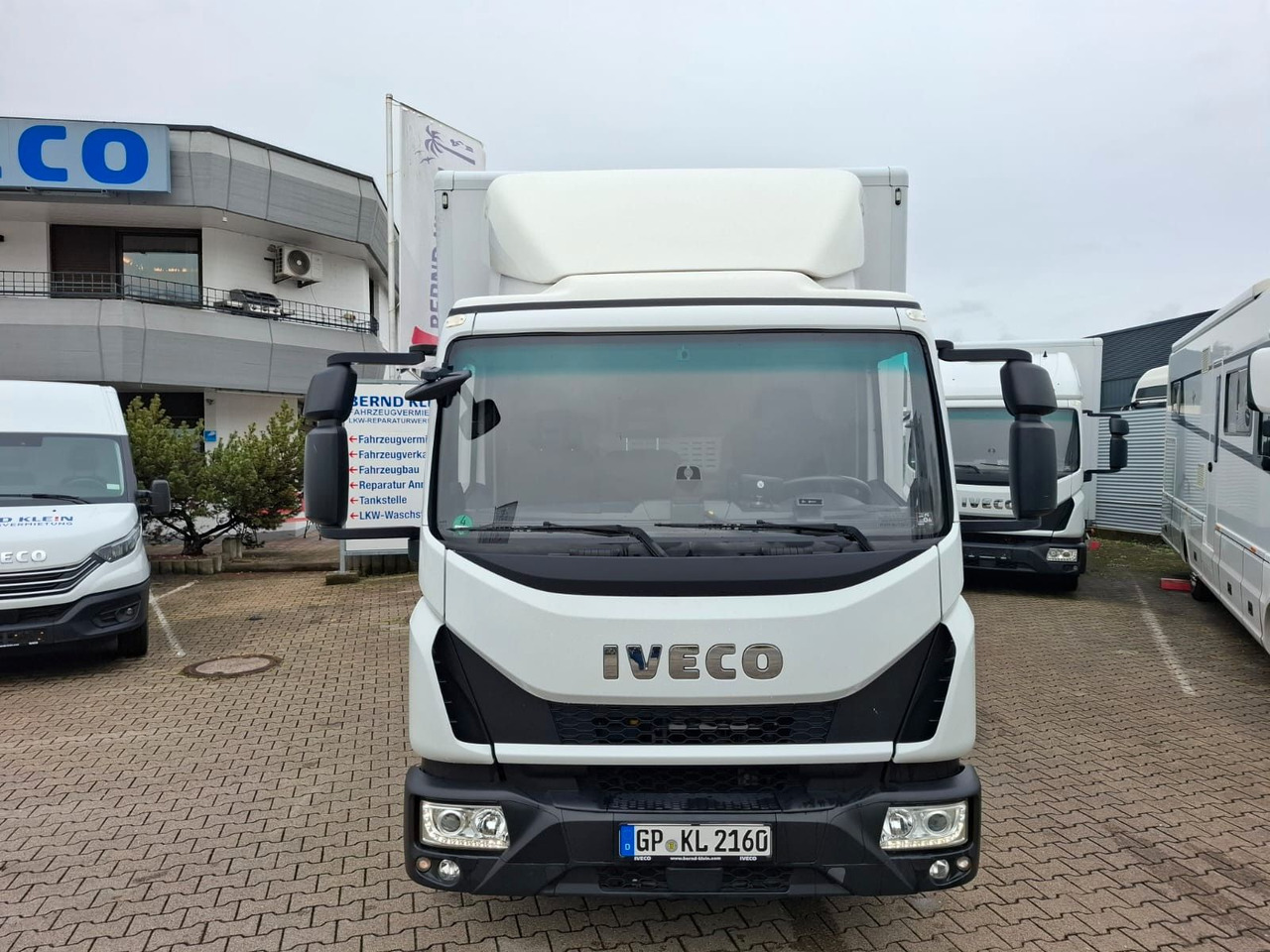 Iveco ML75-210P,LBW,Klima,Automatik,Spoiler, - Kapalı kasa kamyon: fotoğraf 2 Iveco ML75-210P,LBW,Klima,Automatik,Spoiler, - Kapalı kasa kamyon: fotoğraf 2
