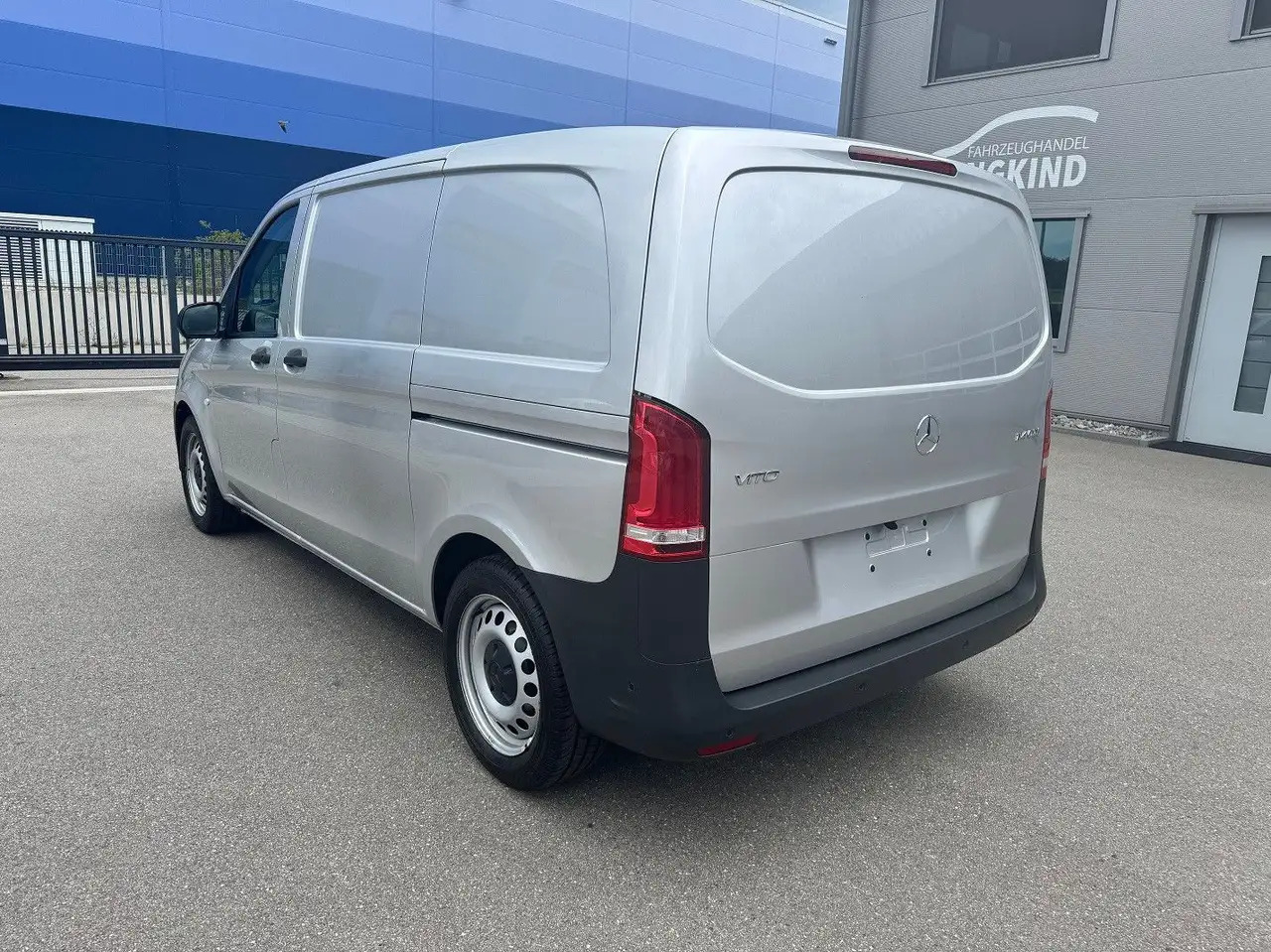 Mercedes-Benz Vito 114 CDI Kompakt Silber Klima Bott - Panelvan: fotoğraf 5 Mercedes-Benz Vito 114 CDI Kompakt Silber Klima Bott - Panelvan: fotoğraf 5