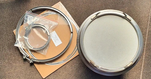 Nowy DPF Volvo FH Euro 6 + Zestaw Uszczelek - Egzoz sistemi - Kamyon: fotoğraf 2 Nowy DPF Volvo FH Euro 6 + Zestaw Uszczelek - Egzoz sistemi - Kamyon: fotoğraf 2