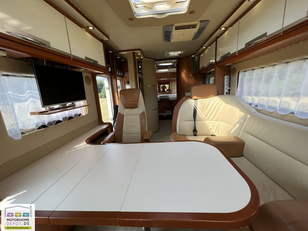 Carthago Liner 62 LE viele Extras - hohe Autarkie - Entegre karavan: fotoğraf 5 Carthago Liner 62 LE viele Extras - hohe Autarkie - Entegre karavan: fotoğraf 5