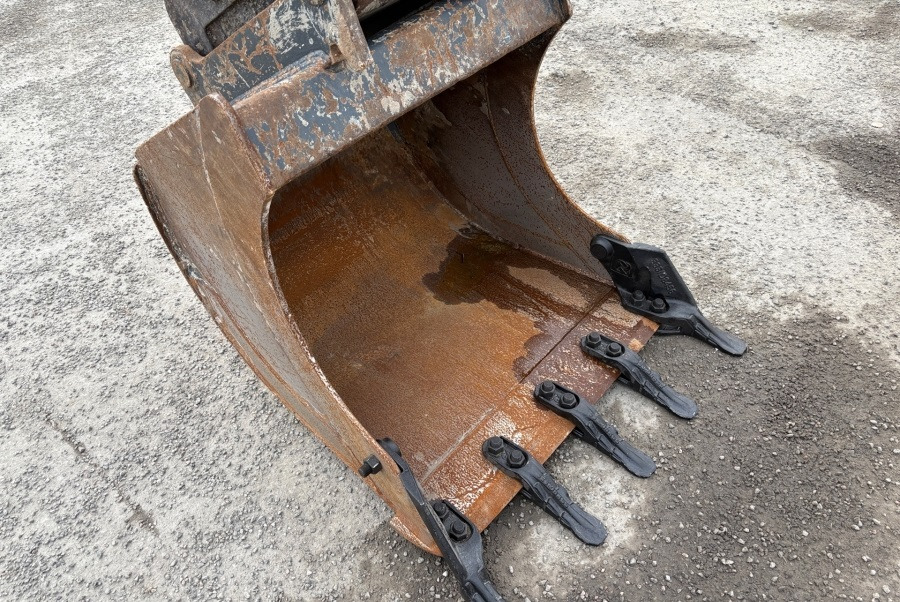 VOLVO ECR88D - Mini ekskavatör: fotoğraf 4 VOLVO ECR88D - Mini ekskavatör: fotoğraf 4