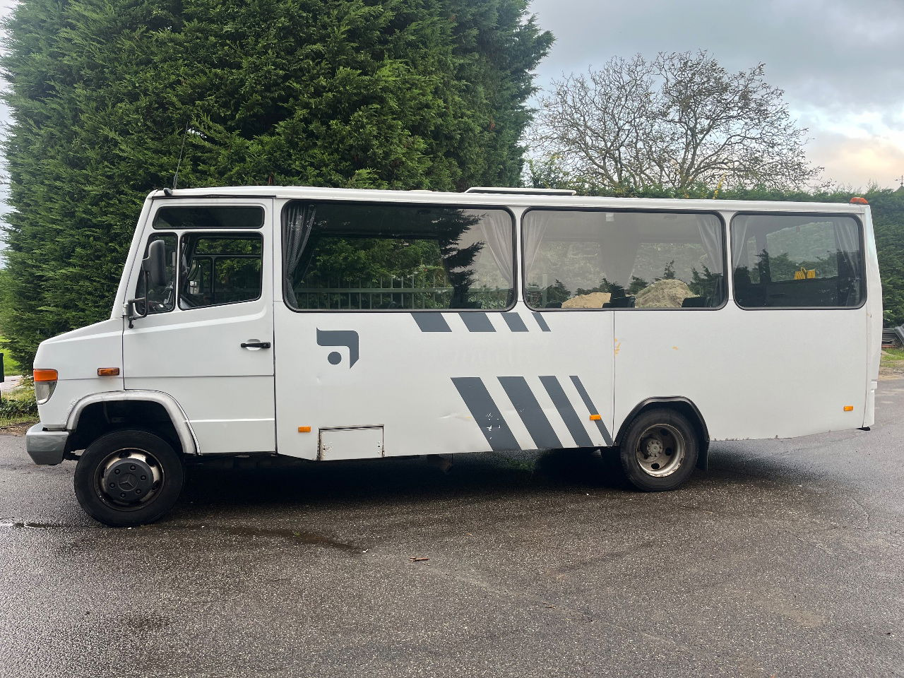Mercedes-Benz Vario 815 - Şehirlerarası otobüs: fotoğraf 2 Mercedes-Benz Vario 815 - Şehirlerarası otobüs: fotoğraf 2