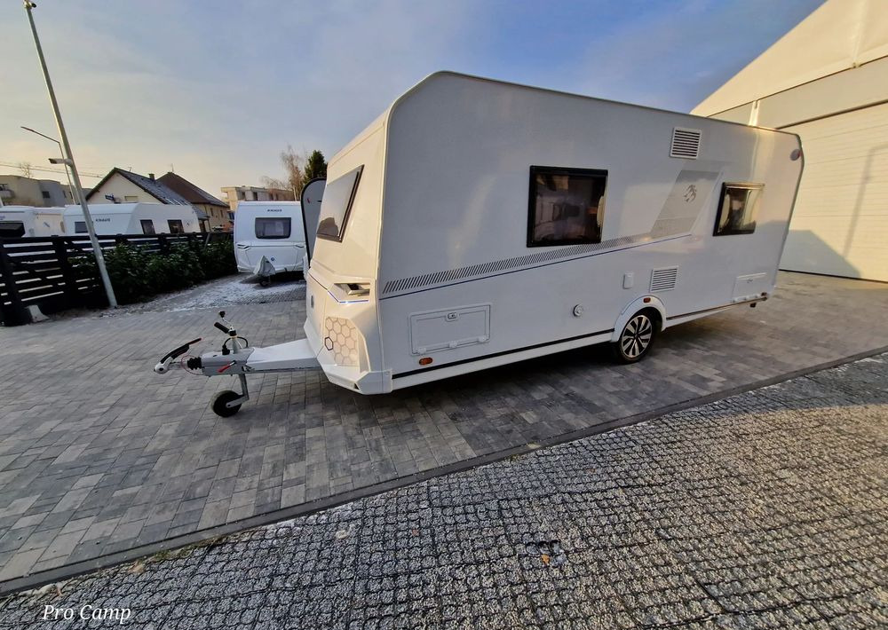 KNAUS YASEO 500 DK - Çekme karavan: fotoğraf 4 KNAUS YASEO 500 DK - Çekme karavan: fotoğraf 4