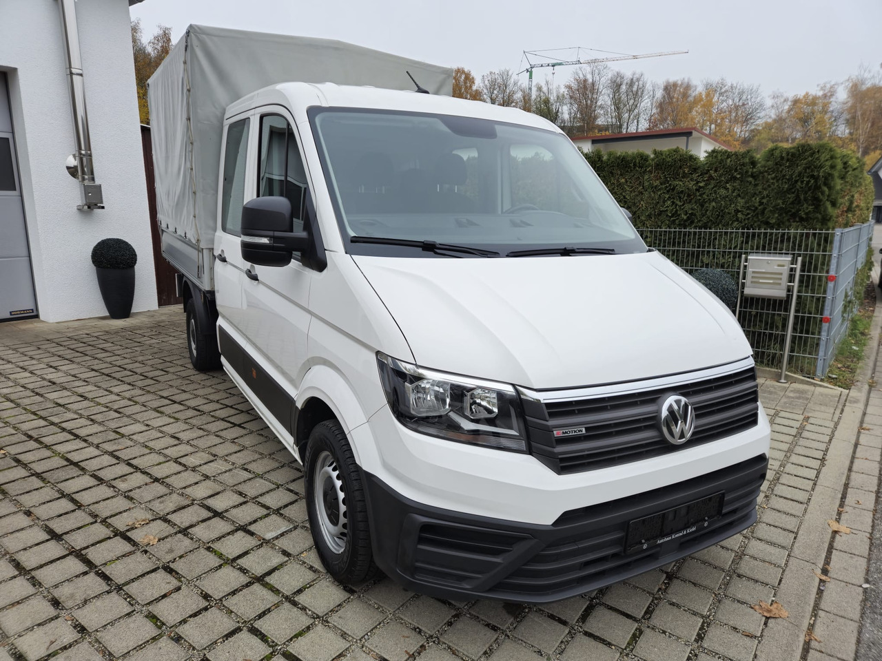 VOLKSWAGEN Crafter Pritsche 35 DOKA mittellang 4MOTION - Tenteli kamyonet: fotoğraf 2 VOLKSWAGEN Crafter Pritsche 35 DOKA mittellang 4MOTION - Tenteli kamyonet: fotoğraf 2
