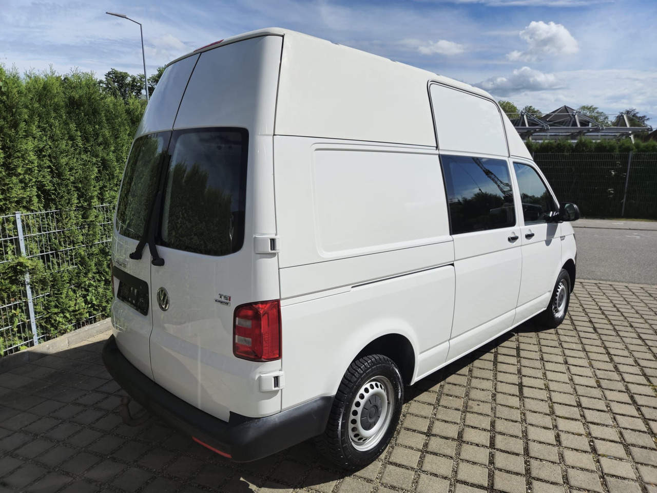 Volkswagen T6 Transporter Benzin Hochdach LR Standheizung - Küçük panelvan: fotoğraf 5 Volkswagen T6 Transporter Benzin Hochdach LR Standheizung - Küçük panelvan: fotoğraf 5
