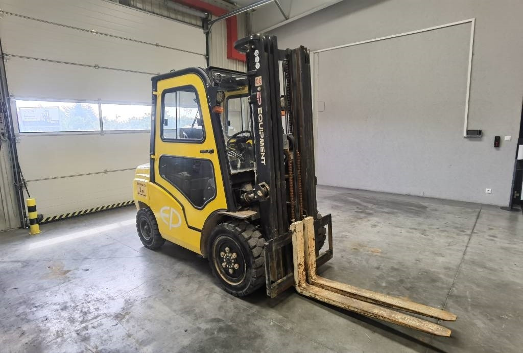 EP CPCD35T8S4S - Dizel forklift: fotoğraf 1 EP CPCD35T8S4S - Dizel forklift: fotoğraf 1