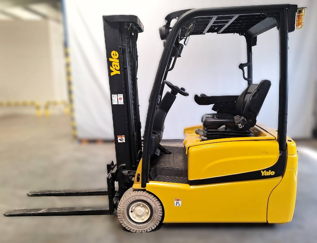 Yale ERP 16 VT - Elektrikli forklift: fotoğraf 2 Yale ERP 16 VT - Elektrikli forklift: fotoğraf 2