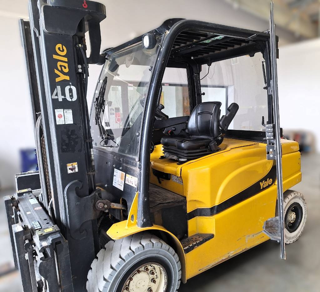 Yale ERP 50 VM - Elektrikli forklift: fotoğraf 1 Yale ERP 50 VM - Elektrikli forklift: fotoğraf 1