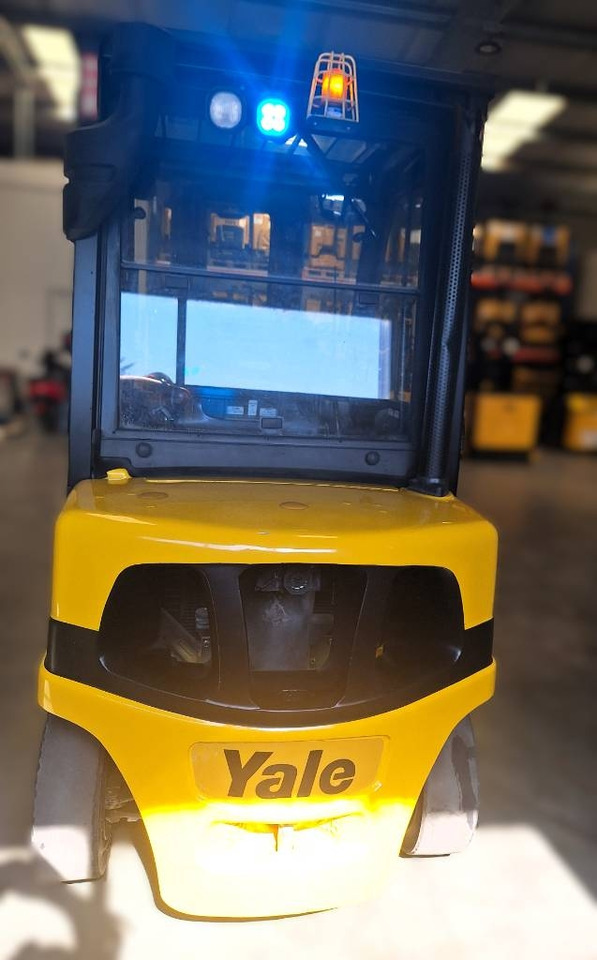 Yale GDP 25 VX - Dizel forklift: fotoğraf 3 Yale GDP 25 VX - Dizel forklift: fotoğraf 3