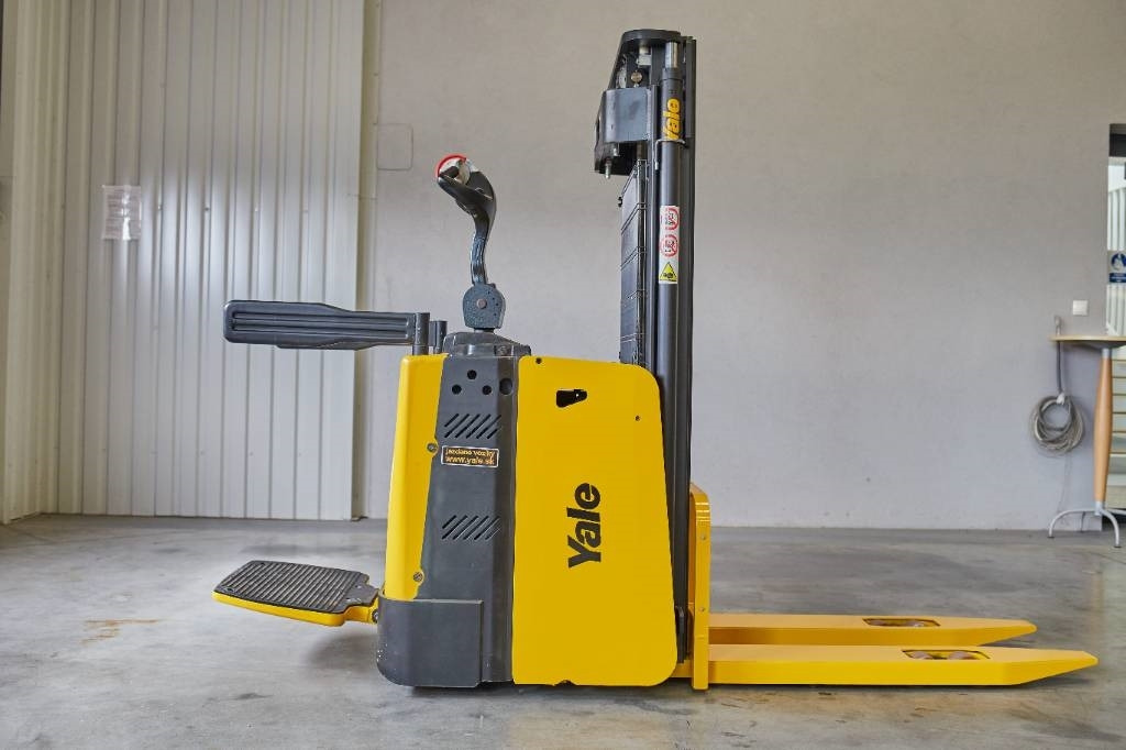 Yale MS12X - Elektrikli forklift: fotoğraf 1 Yale MS12X - Elektrikli forklift: fotoğraf 1