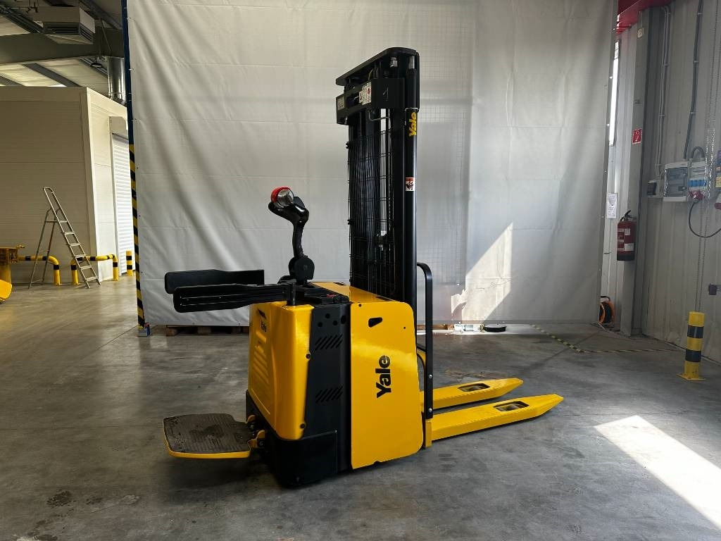 Yale MS12X - Elektrikli forklift: fotoğraf 1 Yale MS12X - Elektrikli forklift: fotoğraf 1
