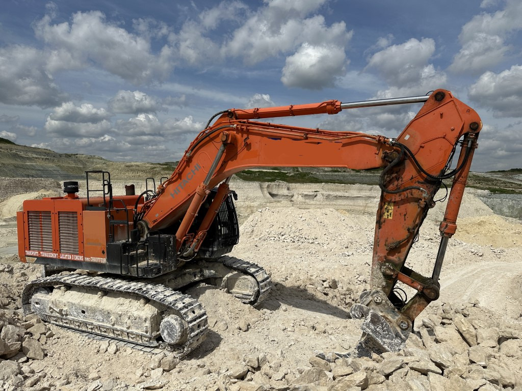 HITACHI ZX690LCR-6 - Paletli ekskavatör: fotoğraf 1 HITACHI ZX690LCR-6 - Paletli ekskavatör: fotoğraf 1