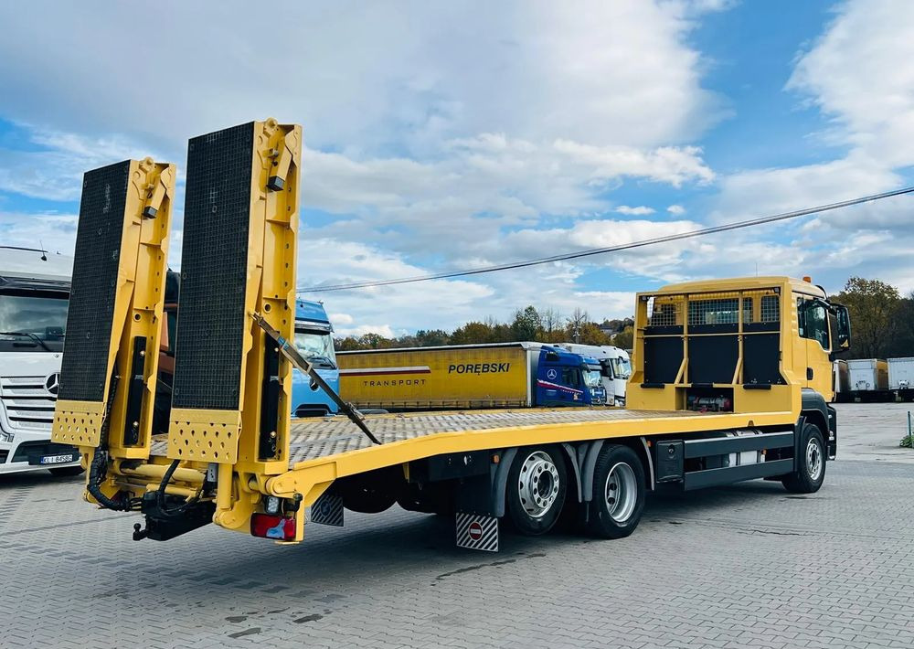 MAN TGS / 6x2/ LAWETA / PLATFORMA / NAJAZDY HYDRAULICZNE / WYCIĄGARKA / oś skrętna i podnoszona - Çekici kamyonu: fotoğraf 3 MAN TGS / 6x2/ LAWETA / PLATFORMA / NAJAZDY HYDRAULICZNE / WYCIĄGARKA / oś skrętna i podnoszona - Çekici kamyonu: fotoğraf 3