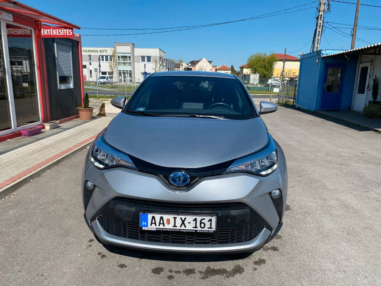 Toyota C-HR 1.8-l-VVTi Hybrid Flow - SUV: fotoğraf 1 Toyota C-HR 1.8-l-VVTi Hybrid Flow - SUV: fotoğraf 1