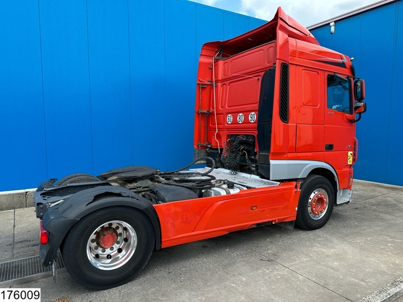 DAF XF 530 EURO 6, Retarder, Hydraulic, Standairco - Çekici: fotoğraf 2 DAF XF 530 EURO 6, Retarder, Hydraulic, Standairco - Çekici: fotoğraf 2