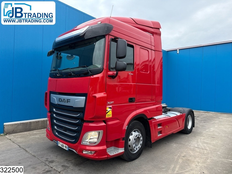 DAF XF 530 EURO 6, Standairco, PTO - Çekici: fotoğraf 1 DAF XF 530 EURO 6, Standairco, PTO - Çekici: fotoğraf 1