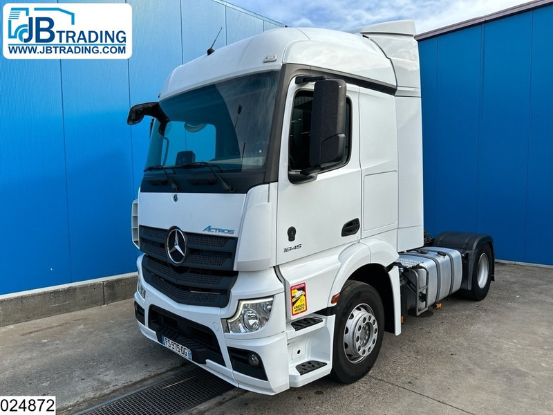 Mercedes-Benz Actros 1845 EURO 6 - Çekici: fotoğraf 1 Mercedes-Benz Actros 1845 EURO 6 - Çekici: fotoğraf 1