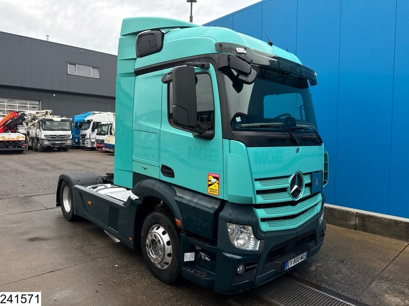 Mercedes-Benz Actros 1848 EURO 6, Retarder, Standairco - Çekici: fotoğraf 3 Mercedes-Benz Actros 1848 EURO 6, Retarder, Standairco - Çekici: fotoğraf 3