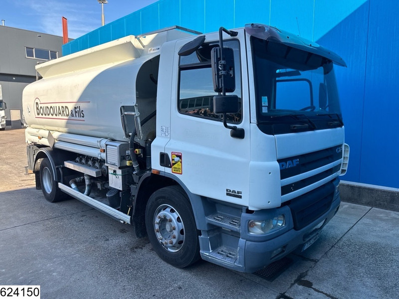 DAF CF 360 Euro 3, Fuel, Handgeschakeld, 14733 Liter, 5 Comp - Tanker kamyon: fotoğraf 3 DAF CF 360 Euro 3, Fuel, Handgeschakeld, 14733 Liter, 5 Comp - Tanker kamyon: fotoğraf 3