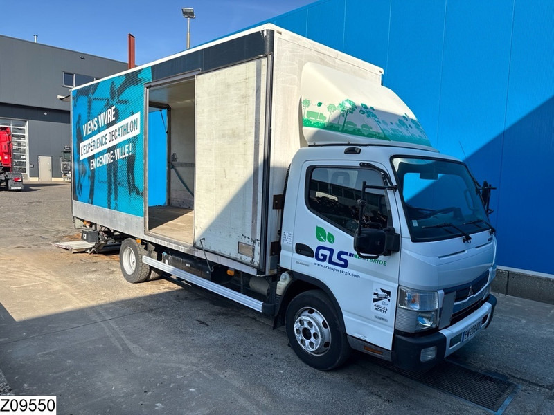 FUSO Canter 7C15 EURO 6, Hybride - Kapalı kasa kamyon: fotoğraf 5 FUSO Canter 7C15 EURO 6, Hybride - Kapalı kasa kamyon: fotoğraf 5
