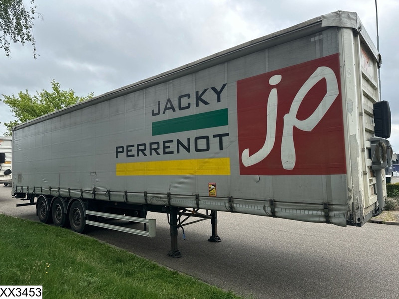 Fruehauf Tautliner - Tenteli dorse: fotoğraf 5 Fruehauf Tautliner - Tenteli dorse: fotoğraf 5