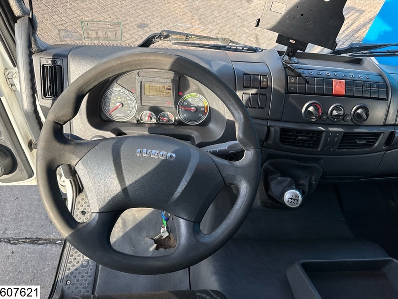 Kapalı kasa kamyon Iveco 180E28 EURO 5, Dhollandia, Handgeschakeld: fotoğraf 10