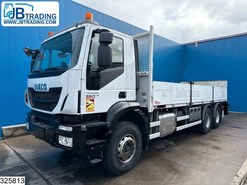 Iveco Trakker 360 6X4, EURO 6, Steel suspension - Sal/ Açık kasa kamyon: fotoğraf 1 Iveco Trakker 360 6X4, EURO 6, Steel suspension - Sal/ Açık kasa kamyon: fotoğraf 1