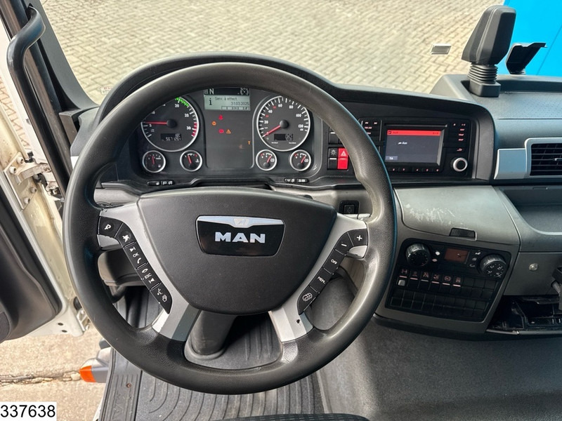 Refrijeratör kamyon MAN TGM 15 250 EURO 6, Carrier, Meat hanging rails: fotoğraf 10