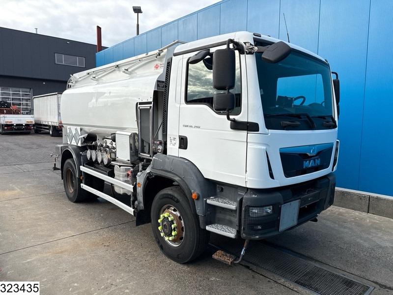 MAN TGM 18 340 4x4, EURO 6, 10500 Liter, 4 Comp. - Tanker kamyon: fotoğraf 3 MAN TGM 18 340 4x4, EURO 6, 10500 Liter, 4 Comp. - Tanker kamyon: fotoğraf 3
