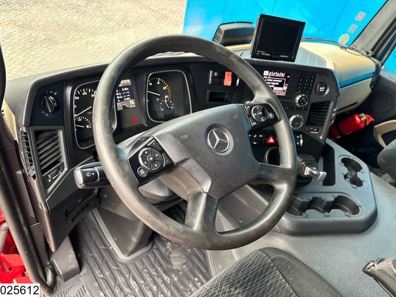 Mercedes-Benz Actros 2536 6X2, EURO 6, Dhollandia - Tenteli kamyon: fotoğraf 5 Mercedes-Benz Actros 2536 6X2, EURO 6, Dhollandia - Tenteli kamyon: fotoğraf 5