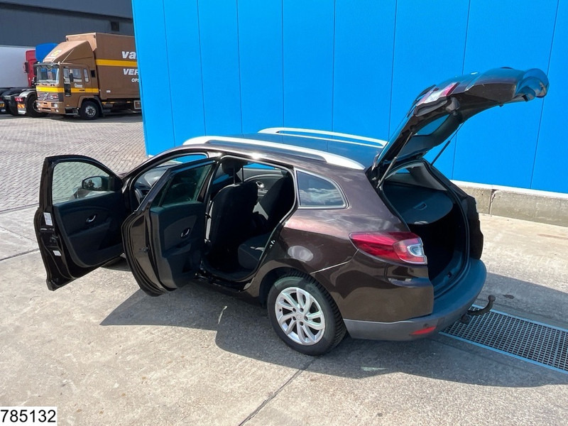 Renault ? Megane 1.5 Price includes VAT - Binek araba: fotoğraf 2 Renault ? Megane 1.5 Price includes VAT - Binek araba: fotoğraf 2