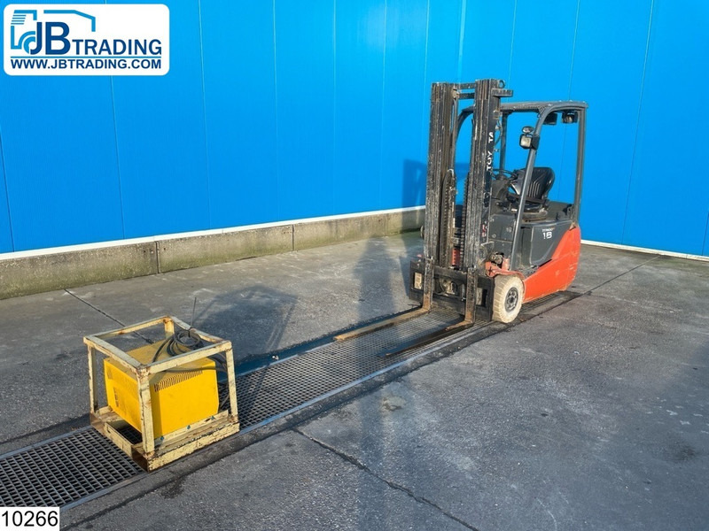 Toyota 8FBEKT18 1800KG, H 4.7M, 7764h, charger - Elektrikli forklift: fotoğraf 1 Toyota 8FBEKT18 1800KG, H 4.7M, 7764h, charger - Elektrikli forklift: fotoğraf 1