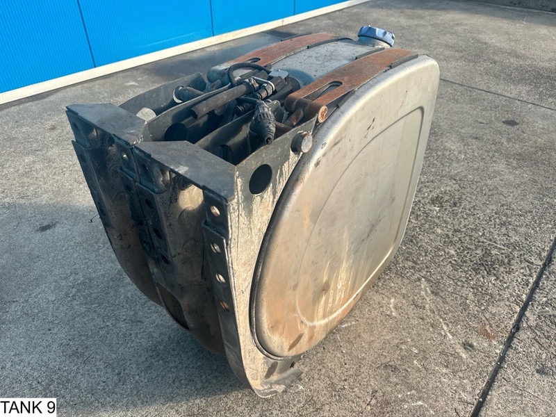 Universeel AdBlue Tank - Yakıt tankı: fotoğraf 2 Universeel AdBlue Tank - Yakıt tankı: fotoğraf 2