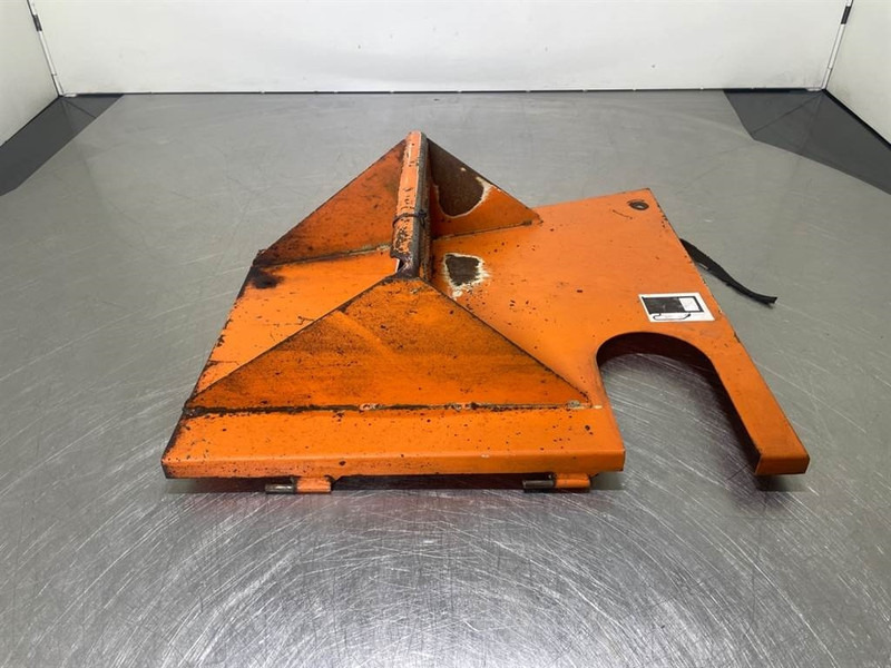 Ahlmann AZ6-4139383O-Stair panel/Trittstufen/Traptreden - Çerçeve/ Şasi - İş makinaları: fotoğraf 1 Ahlmann AZ6-4139383O-Stair panel/Trittstufen/Traptreden - Çerçeve/ Şasi - İş makinaları: fotoğraf 1